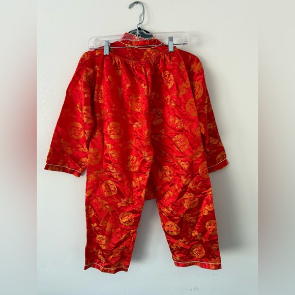 Chinese Traditional 2Pc Set Red Satin & Gold Dragon - Picture 12 of 15